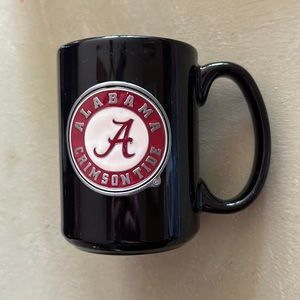 University of Alabama ceramic mug with metal emblem in euc